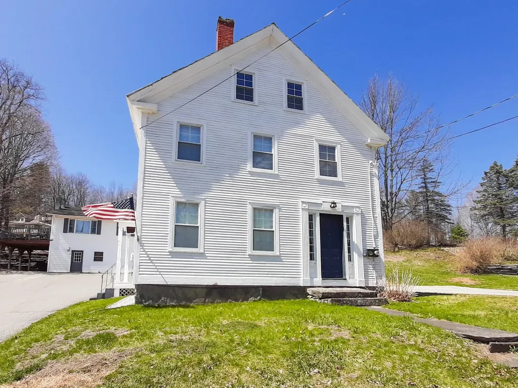 81 High Street Cavendish VT 05142