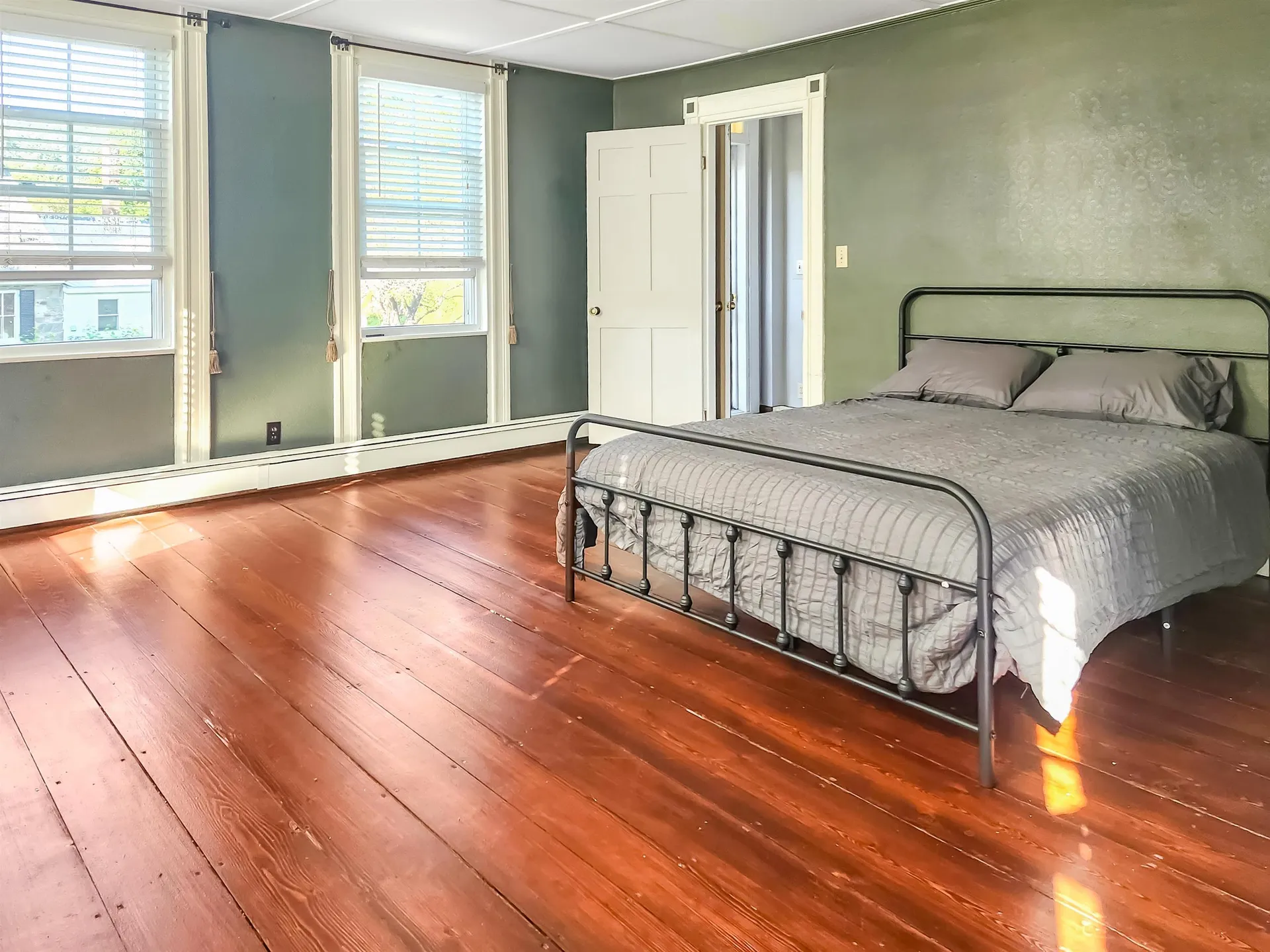 81 High Street Cavendish VT 05142