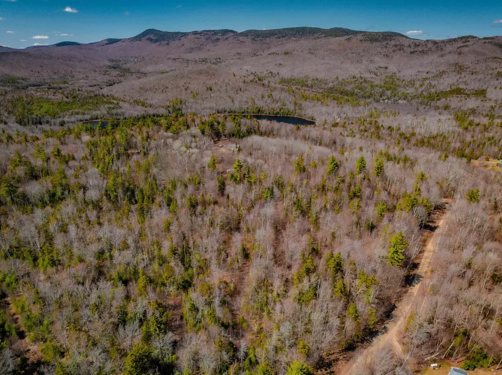 Stinson Lake Road Ellsworth NH 03223