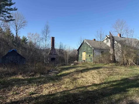 3613 Stinson Lake Road Ellsworth NH 03223