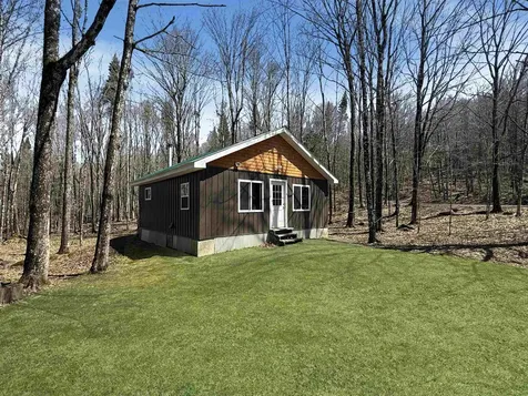 85 Sullivan Drive Stewartstown NH 03576