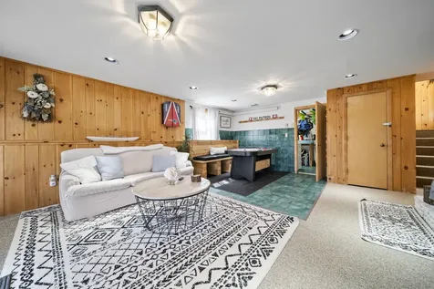 15 Goose Hollow Road Campton NH 03223