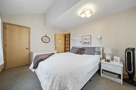 15 Goose Hollow Road Campton NH 03223