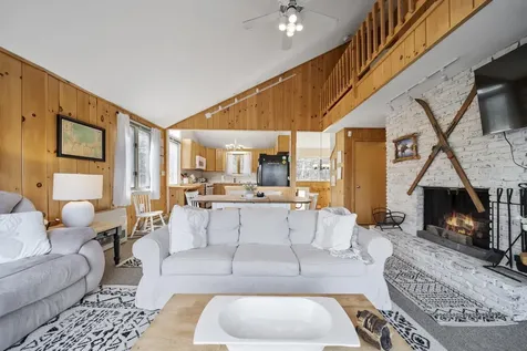 15 Goose Hollow Road Campton NH 03223