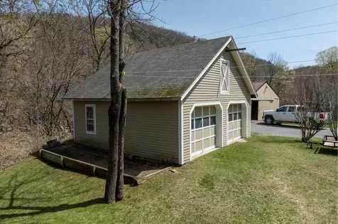 313 Tunnel Street Readsboro VT 05350