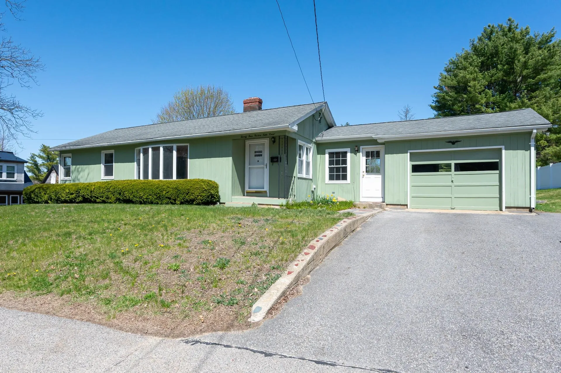 24 Packers Falls Road Newmarket NH 03857