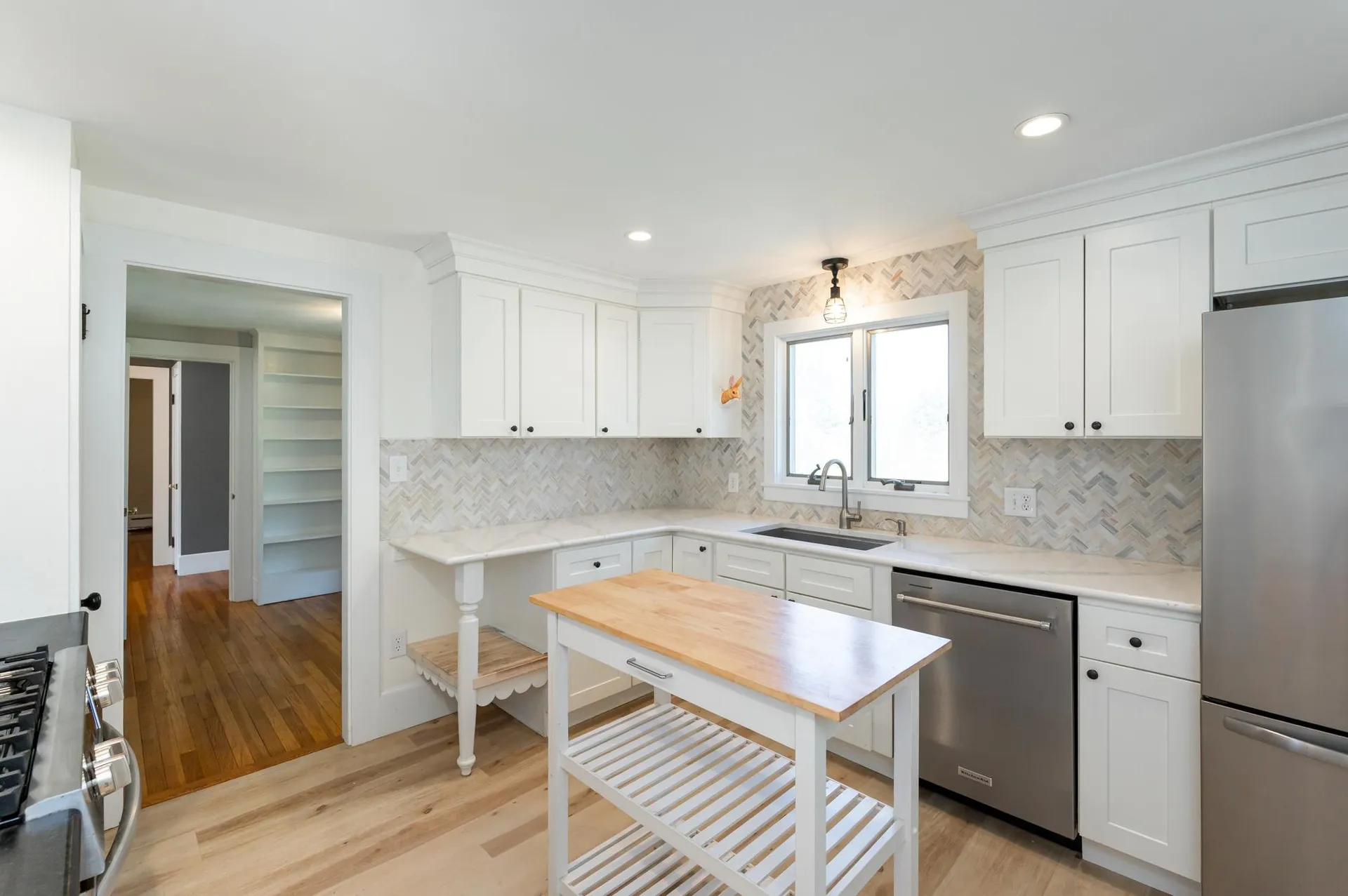 24 Packers Falls Road Newmarket NH 03857