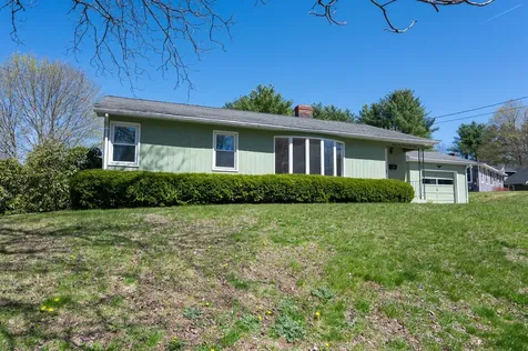 24 Packers Falls Road Newmarket NH 03857