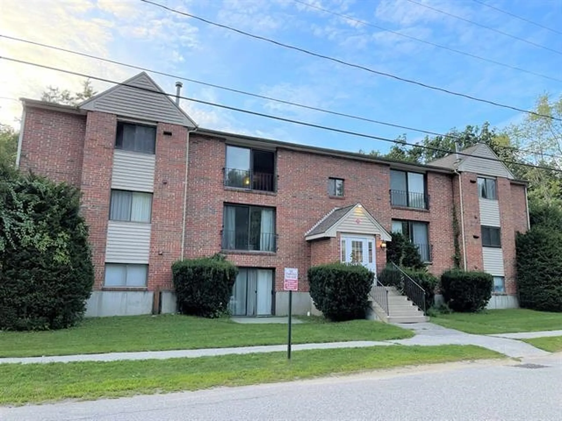 4 Brookside Drive Exeter NH 03833