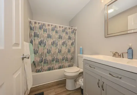 4 Brookside Drive Exeter NH 03833