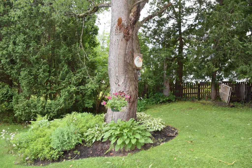 14 Burnside Street Lancaster NH 03584