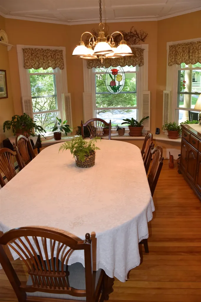 14 Burnside Street Lancaster NH 03584