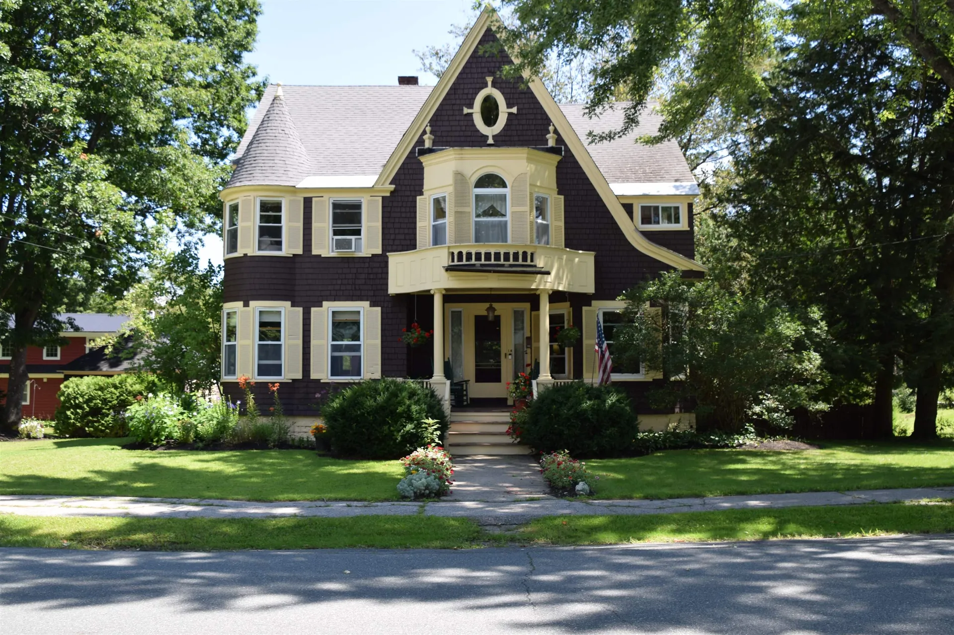 14 Burnside Street Lancaster NH 03584