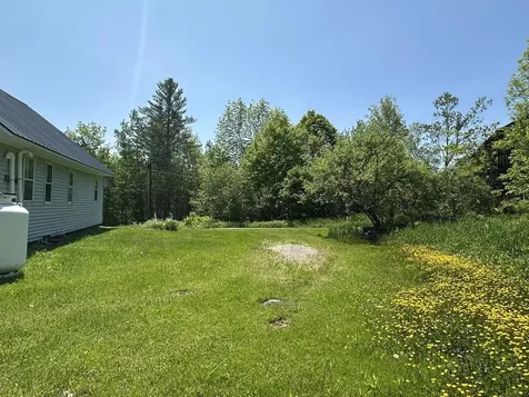 107 Ainsworth Road Woodbury VT 05681