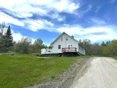 107 Ainsworth Road Woodbury VT 05681