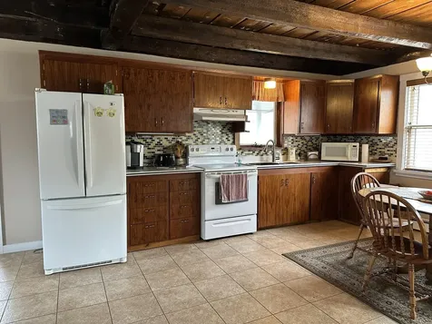 107 Ainsworth Road Woodbury VT 05681
