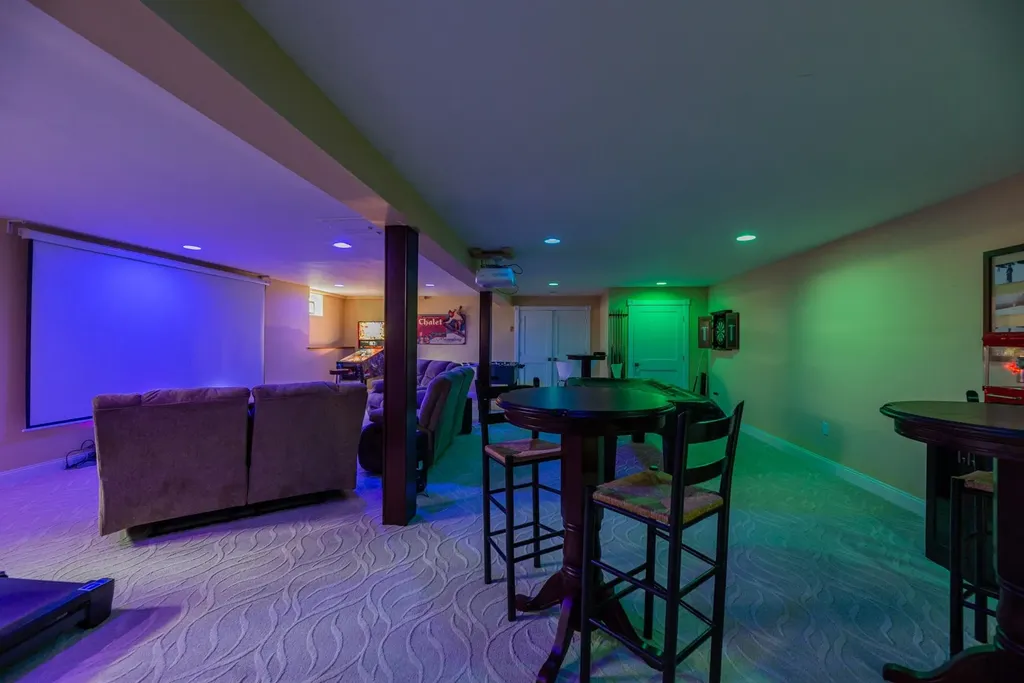 401 South Hill Manchester VT 05255