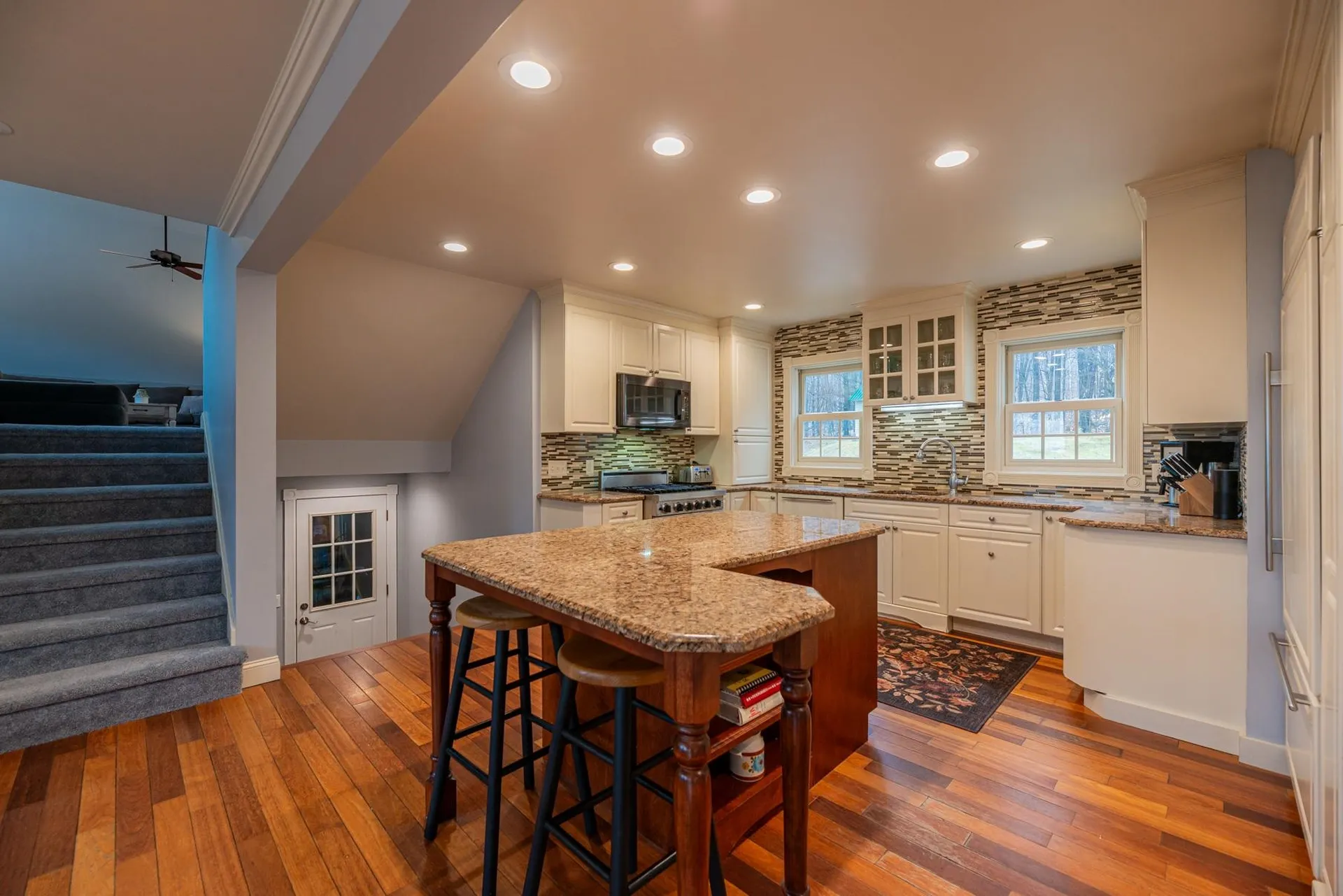 401 South Hill Manchester VT 05255