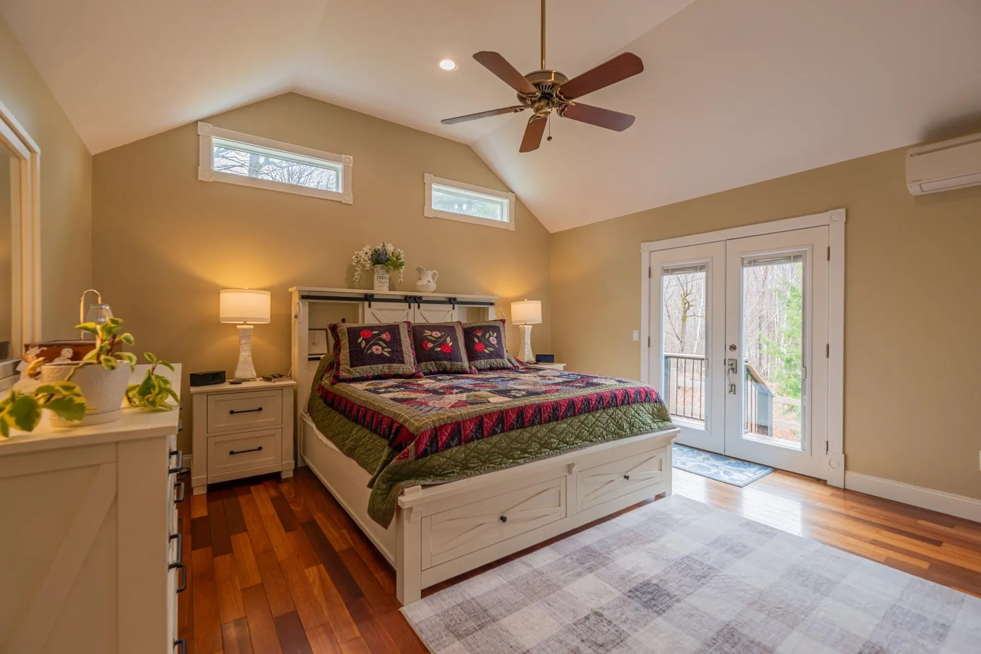 401 South Hill Manchester VT 05255