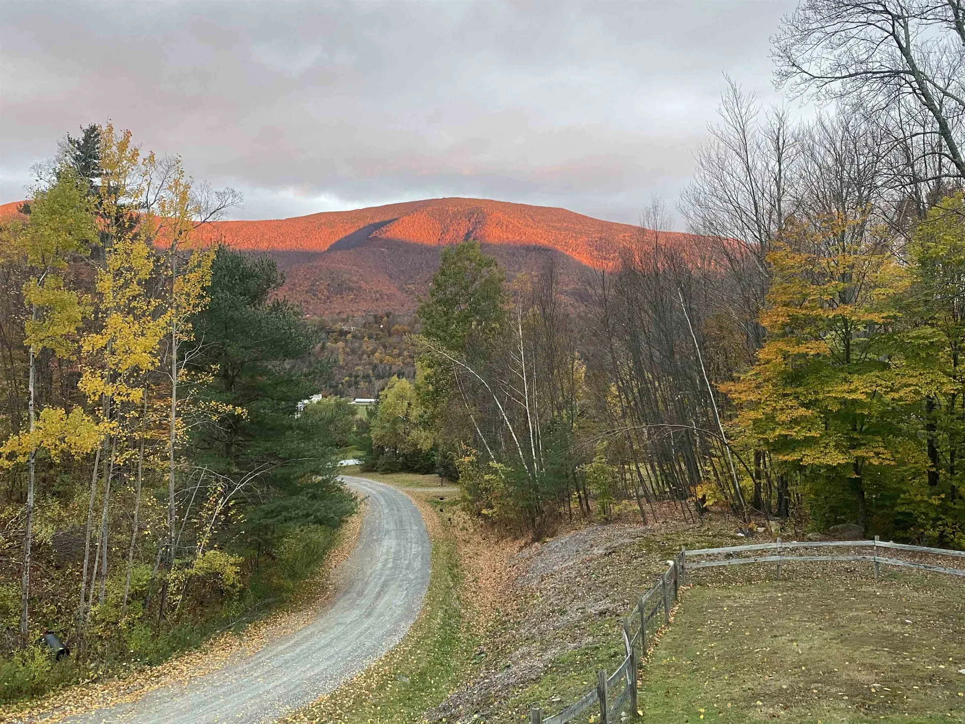 401 South Hill Manchester VT 05255