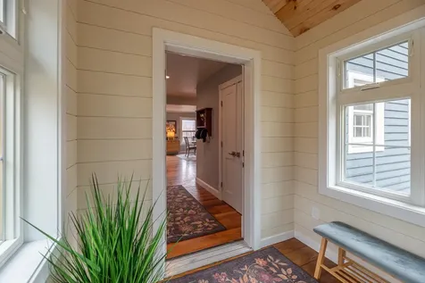 401 South Hill Manchester VT 05255