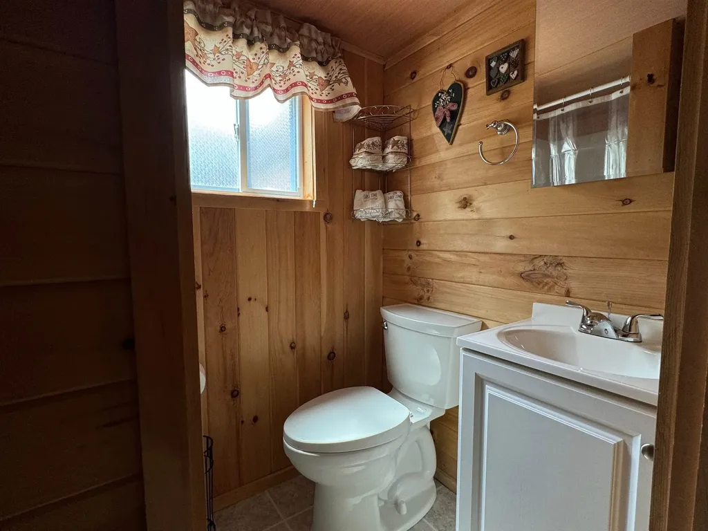 728 Scenic Road Laconia NH 03246