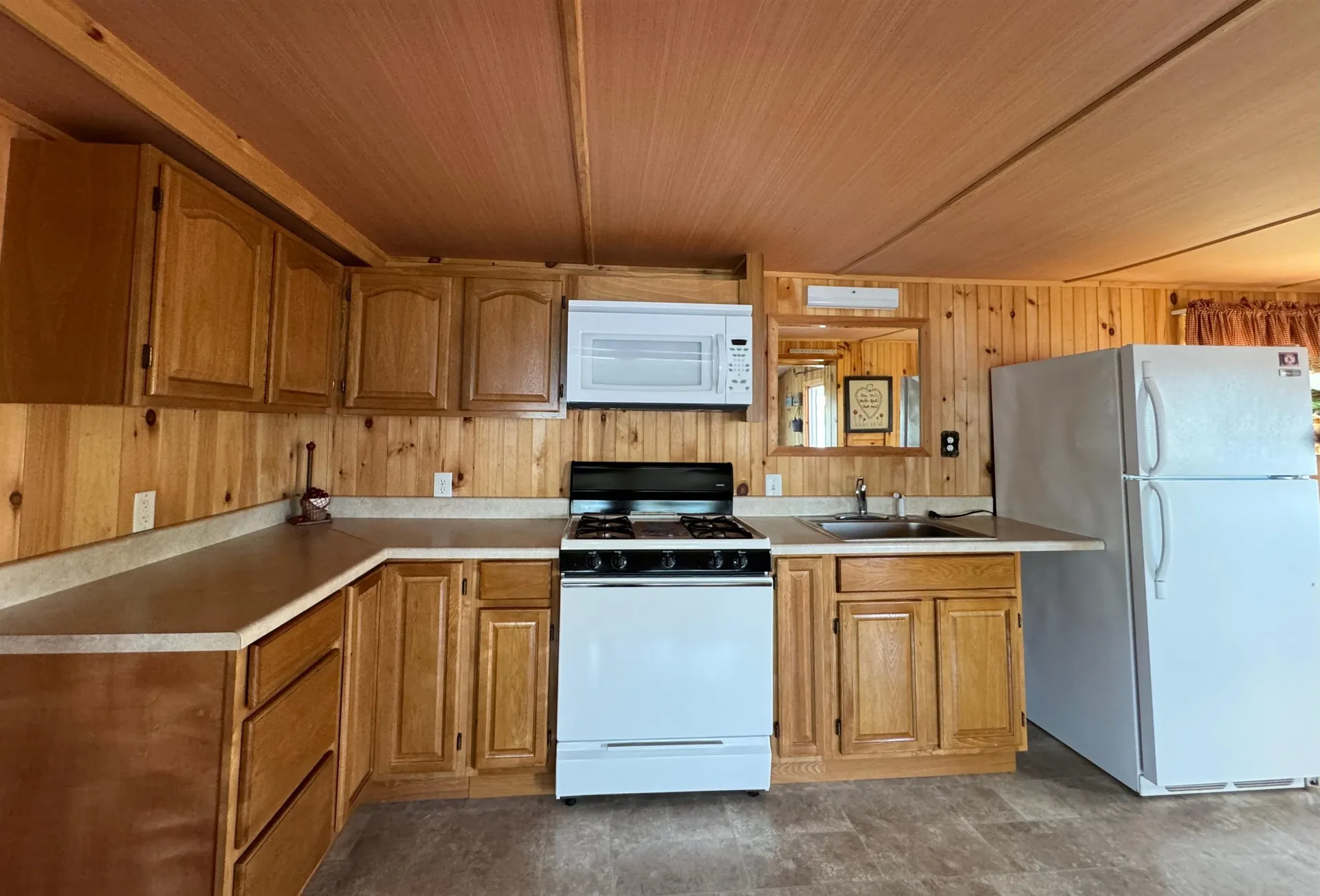 728 Scenic Road Laconia NH 03246