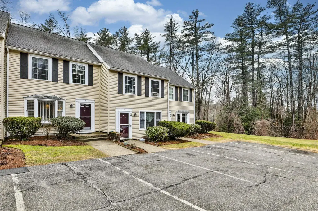 7 Franconia Drive Merrimack NH 03054