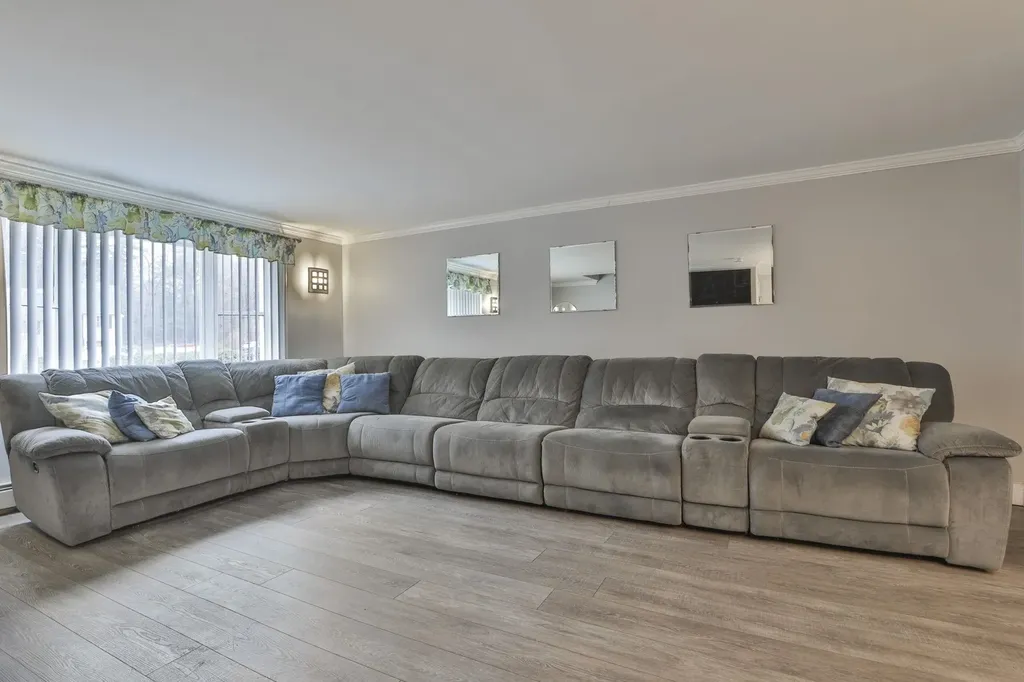 7 Franconia Drive Merrimack NH 03054