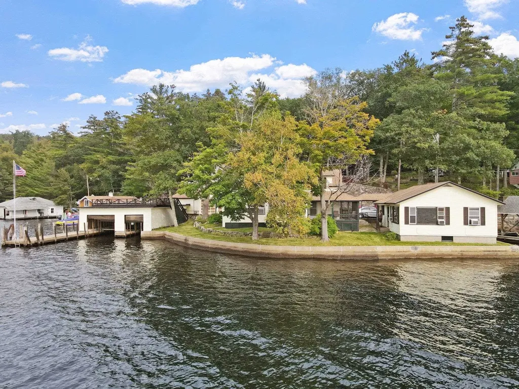 97 East Side Drive Alton NH 03810