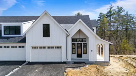 34 Trails Edge Road Windham NH 03053