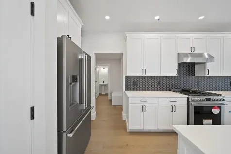 34 Trails Edge Road Windham NH 03053