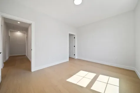 34 Trails Edge Road Windham NH 03053