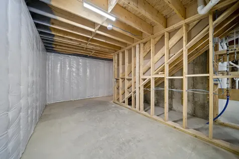 34 Trails Edge Road Windham NH 03053