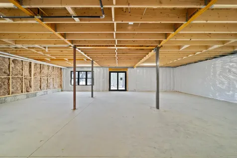 34 Trails Edge Road Windham NH 03053