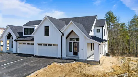 34 Trails Edge Road Windham NH 03053