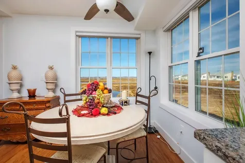 20 Keefe Avenue Hampton NH 03842