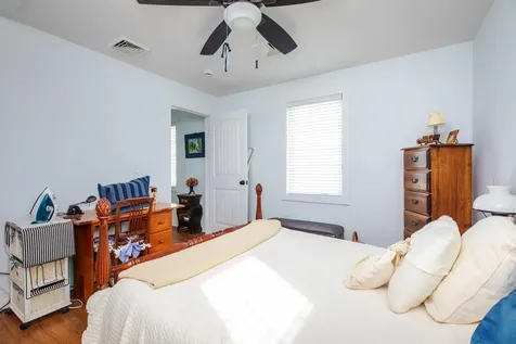 20 Keefe Avenue Hampton NH 03842