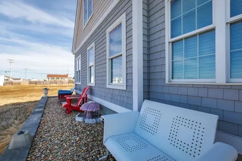 20 Keefe Avenue Hampton NH 03842