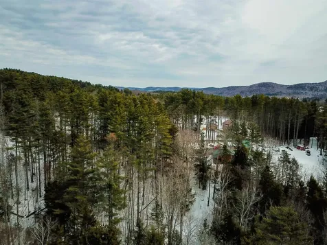 184 Schoolhouse Road Jamaica VT 05343