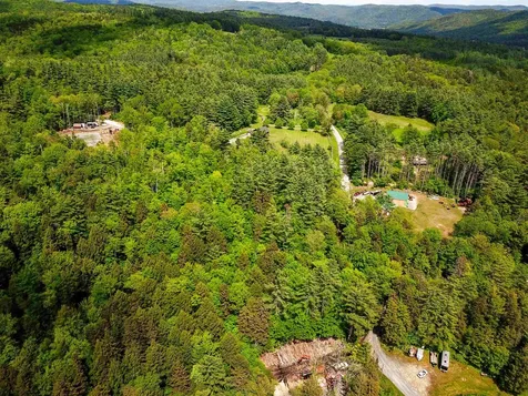 184 Schoolhouse Road Jamaica VT 05343