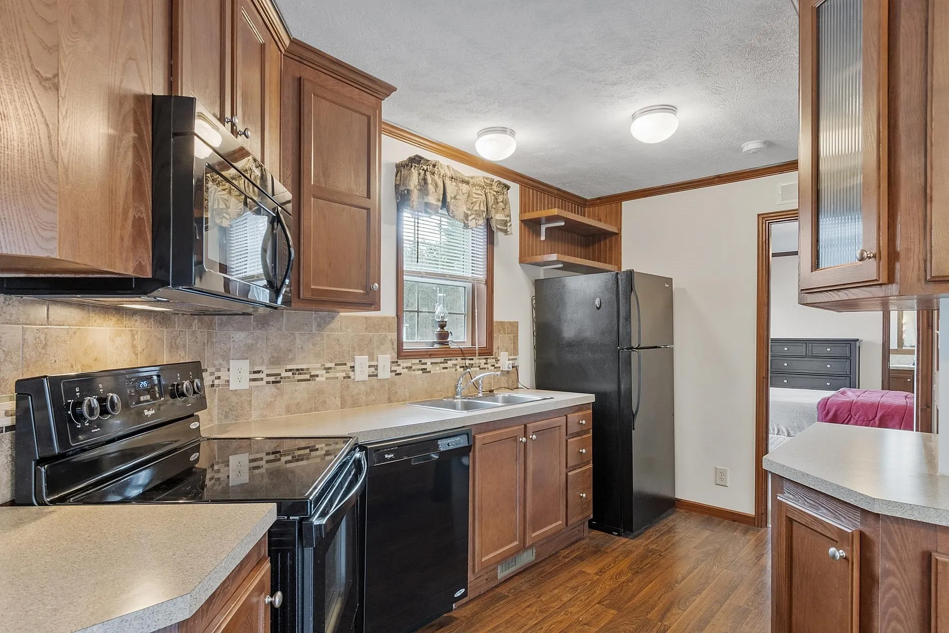 7 Elizabeth Road Sandown NH 03873