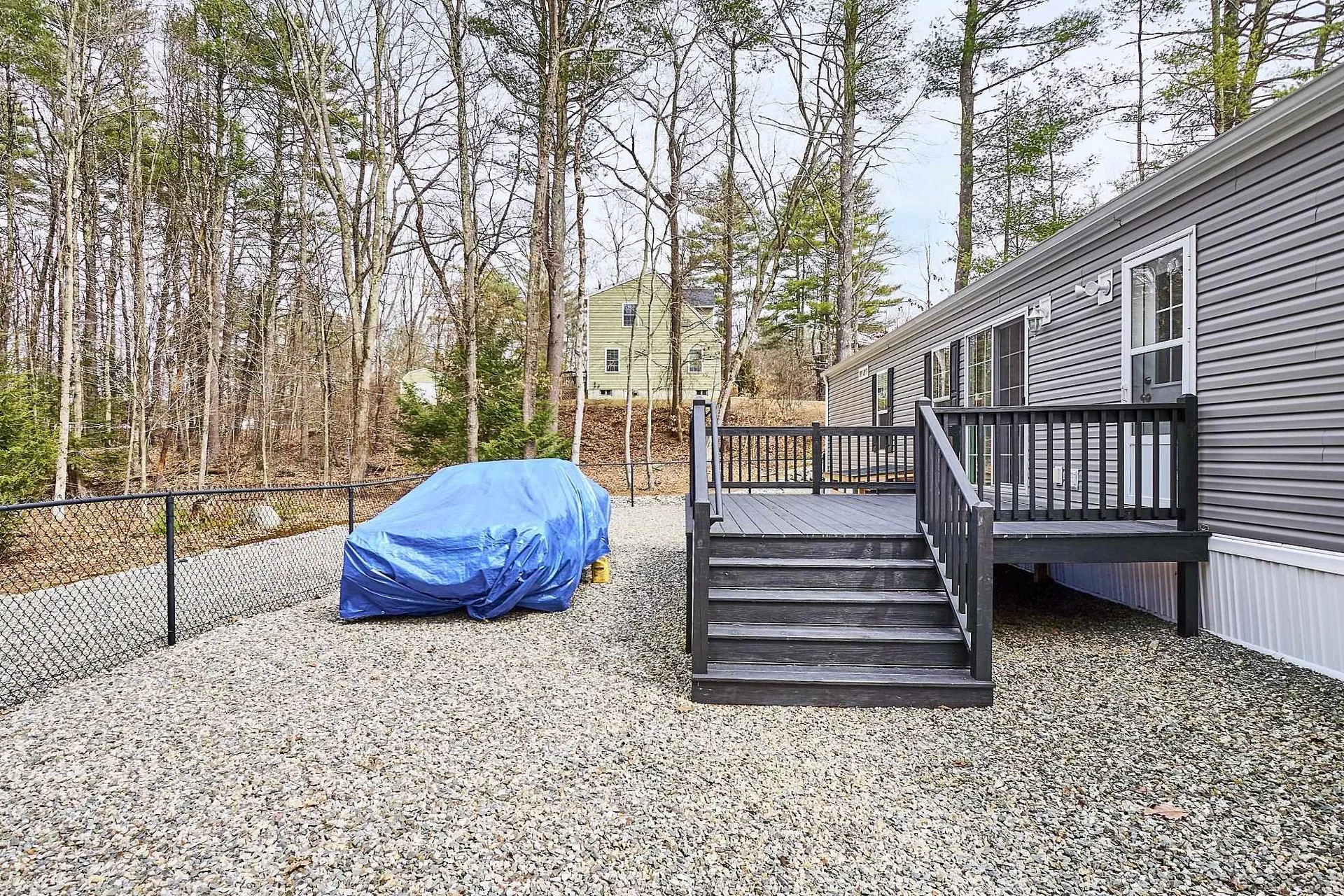 7 Elizabeth Road Sandown NH 03873