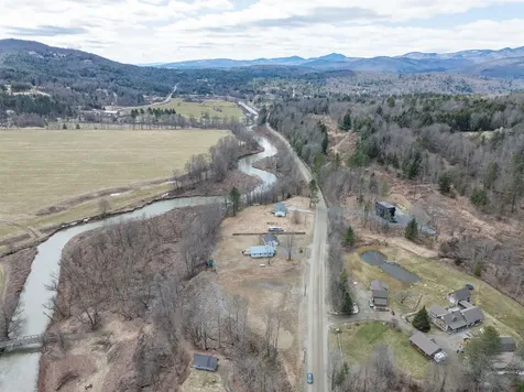 859 River Road Stowe VT 05672