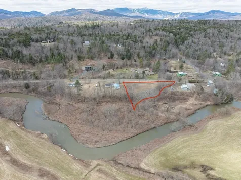 859 River Road Stowe VT 05672