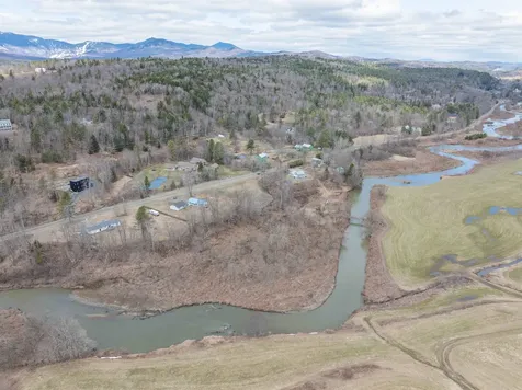 859 River Road Stowe VT 05672