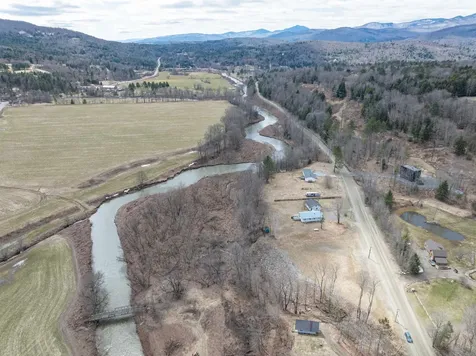 859 River Road Stowe VT 05672