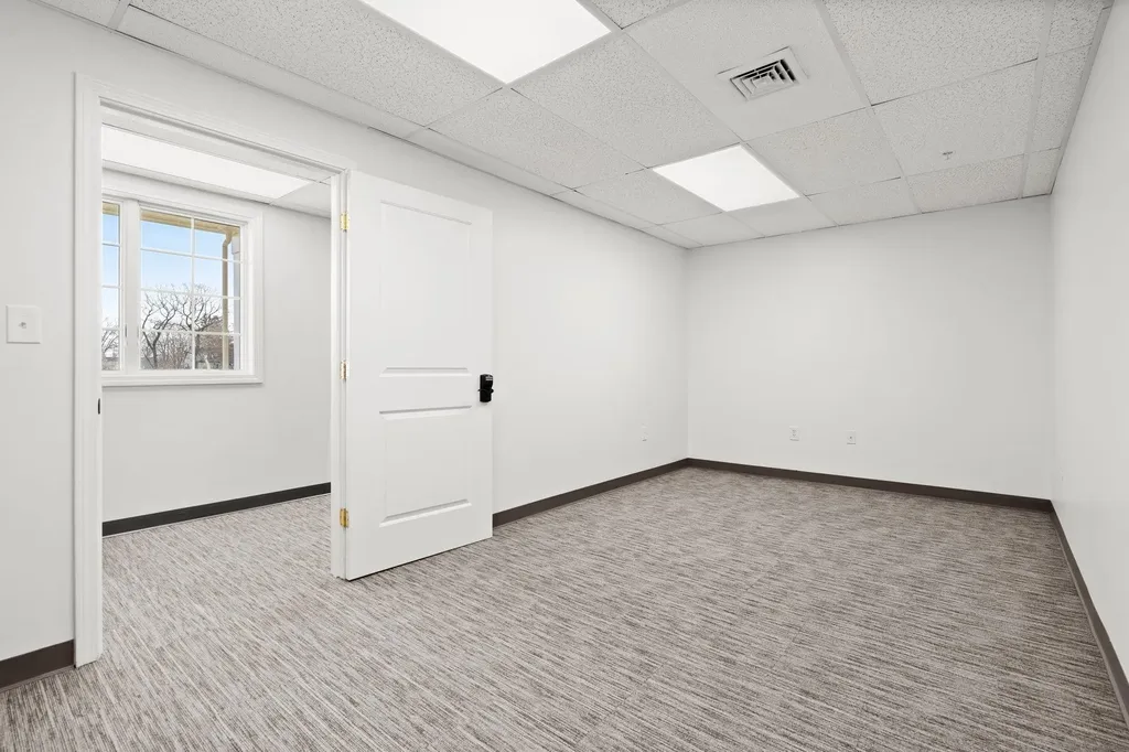 19 Bridge Street Kittery ME 03904