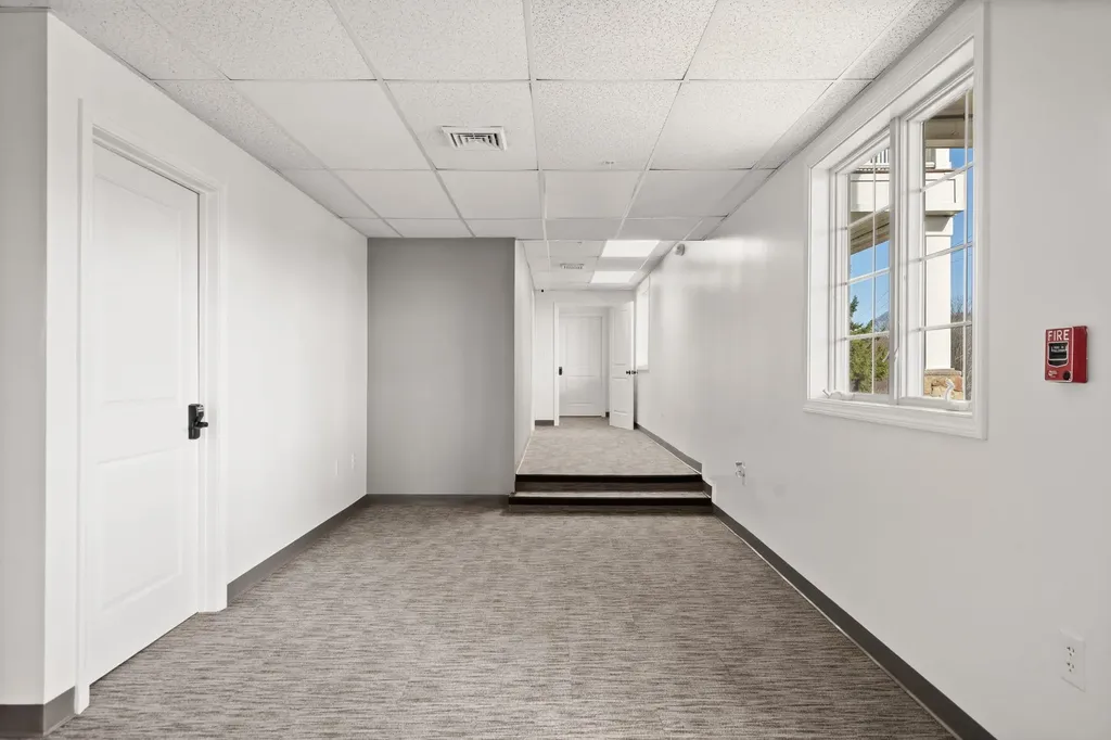 19 Bridge Street Kittery ME 03904