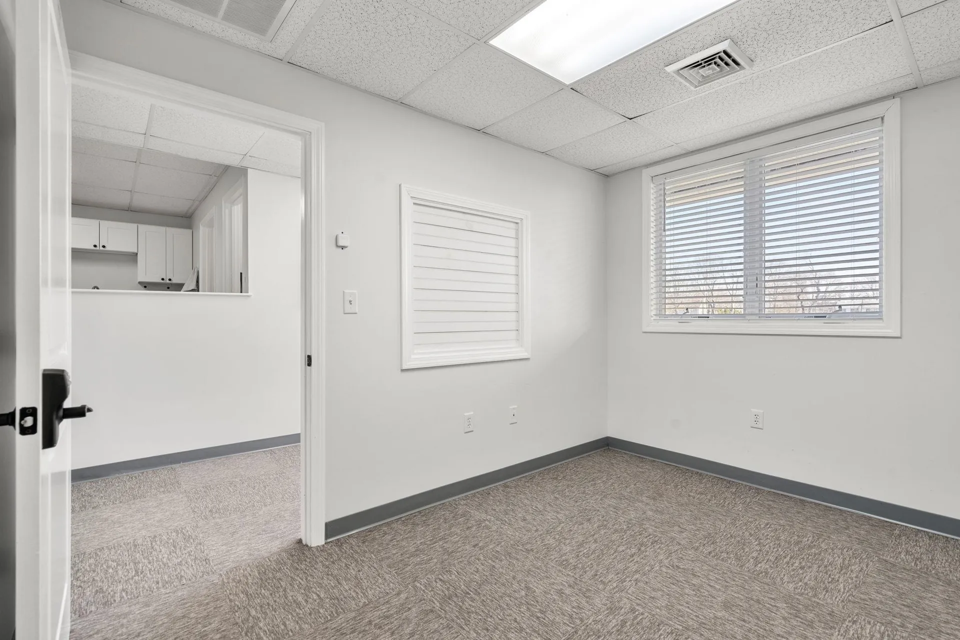 19 Bridge Street Kittery ME 03904